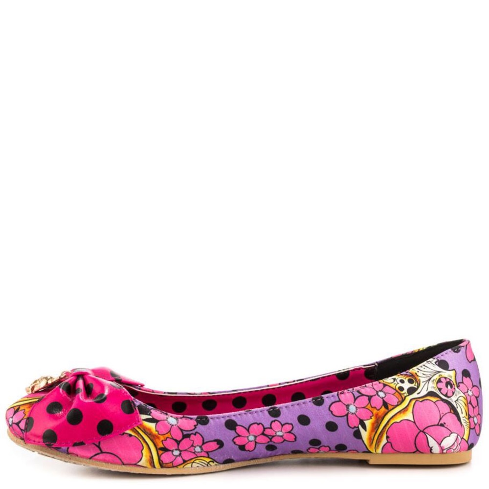 Iron Fist Fiesta Skull flats NWOT